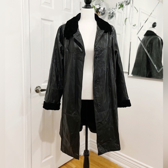 Knee length faux fur and pleather jacket - Picture 1 of 8